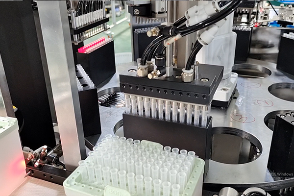 全自动包装机的先容现代化生产不可或缺的利器