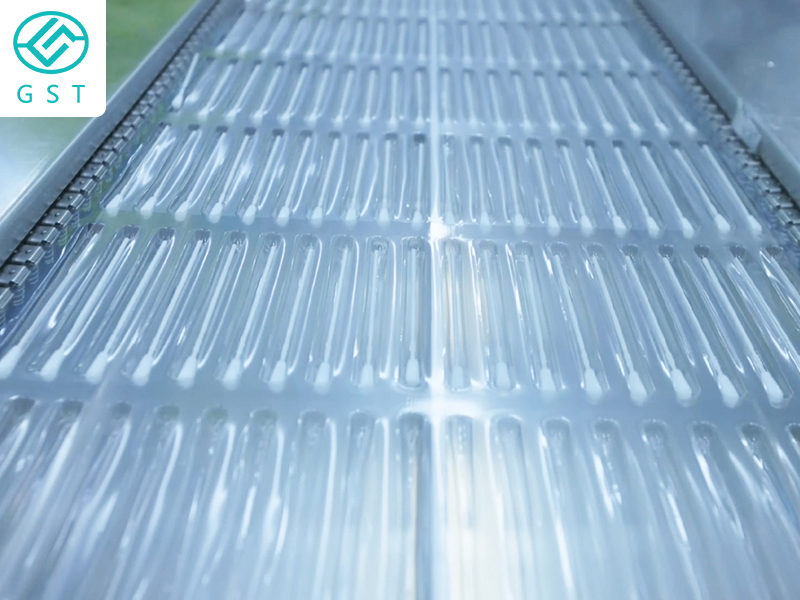 全自动吸塑包装机：现代包装行业的高效利器